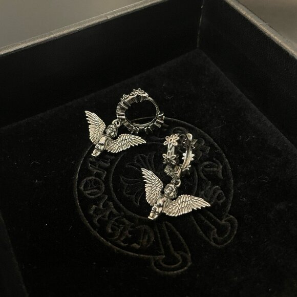 Chrome Hearts Angel Earrings - Picture 4 of 7